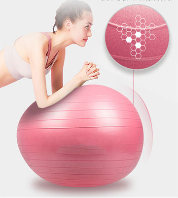 วัสดุ PVC 45cm-75cm Yoga Balance Ball พร้อมการรับประกัน 2 ปี